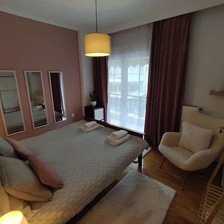 סלוניקי Haris Modern Apt. Near The Sea מראה חיצוני תמונה